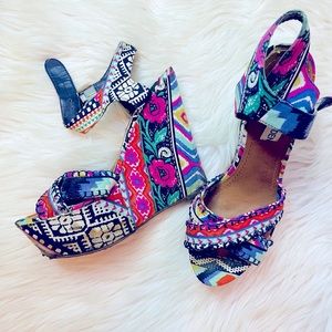 Patterned Steve Madden Wedges